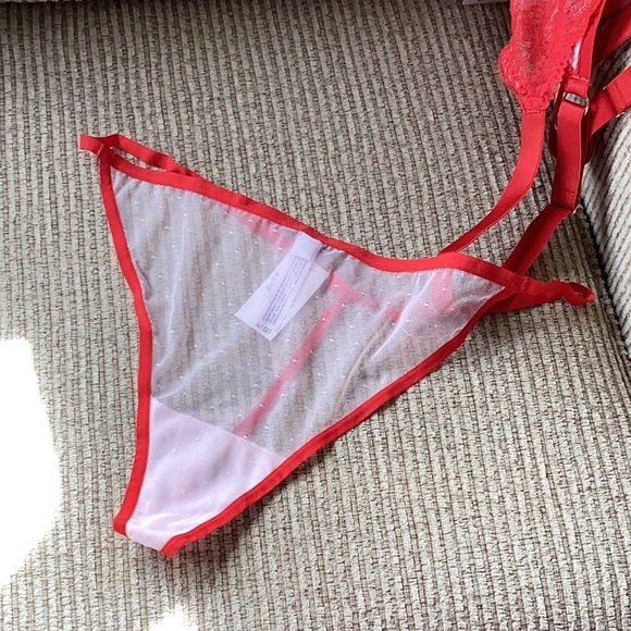 NWT Red & Pink Lace Lingerie Thong Set - Picture 7 of 9